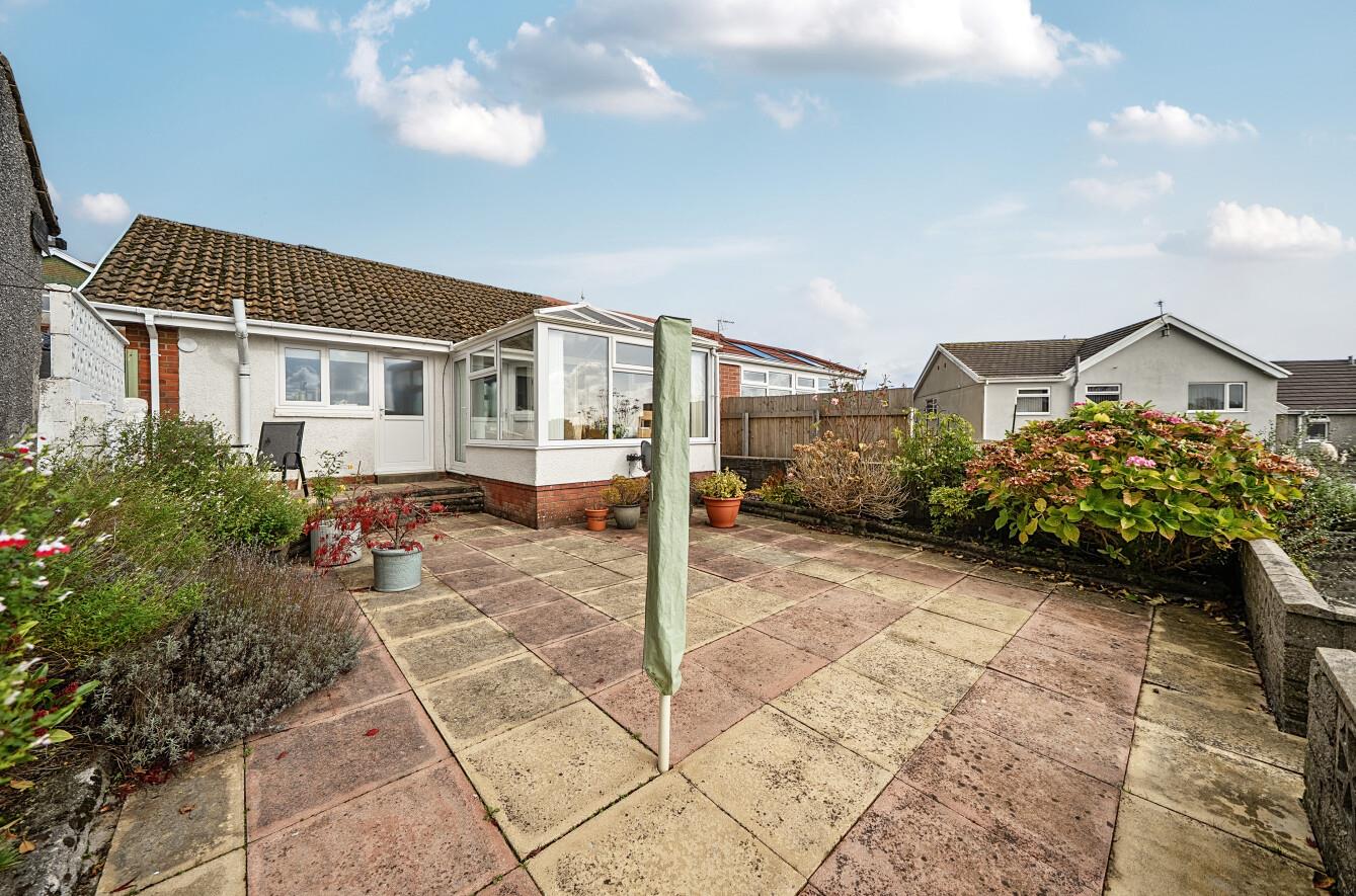 Hendremawr Close, Sketty, Swansea, SA2 9ND